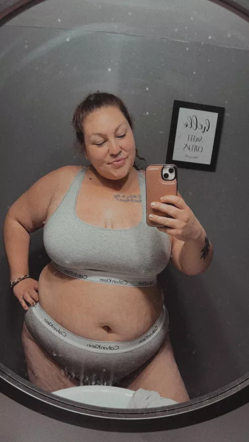 Smoke shesh then bed. Who’s coming? 😏