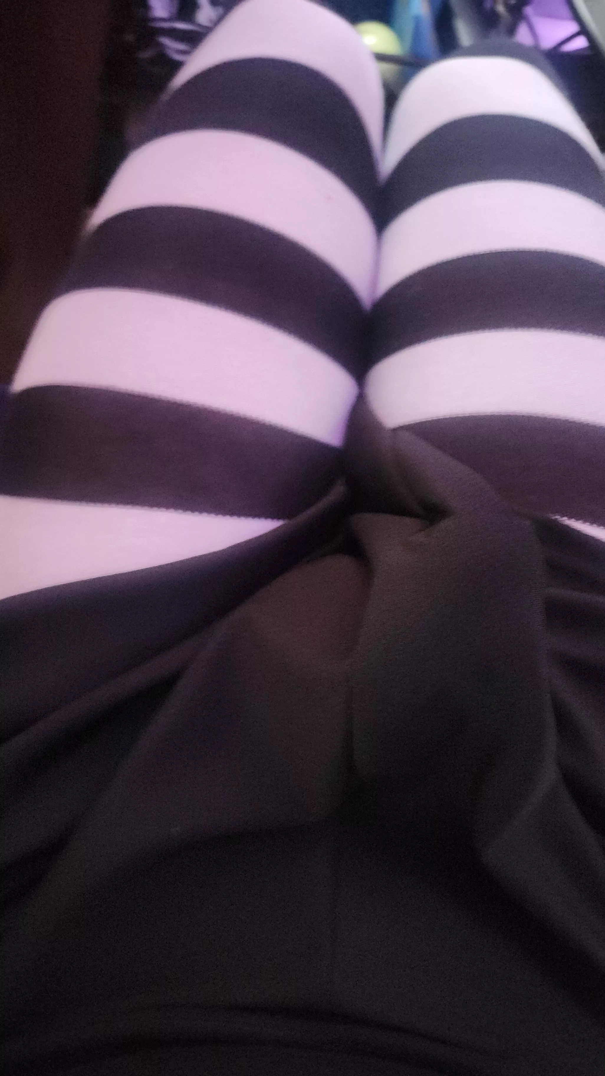 someone want to help it out of the skirt?