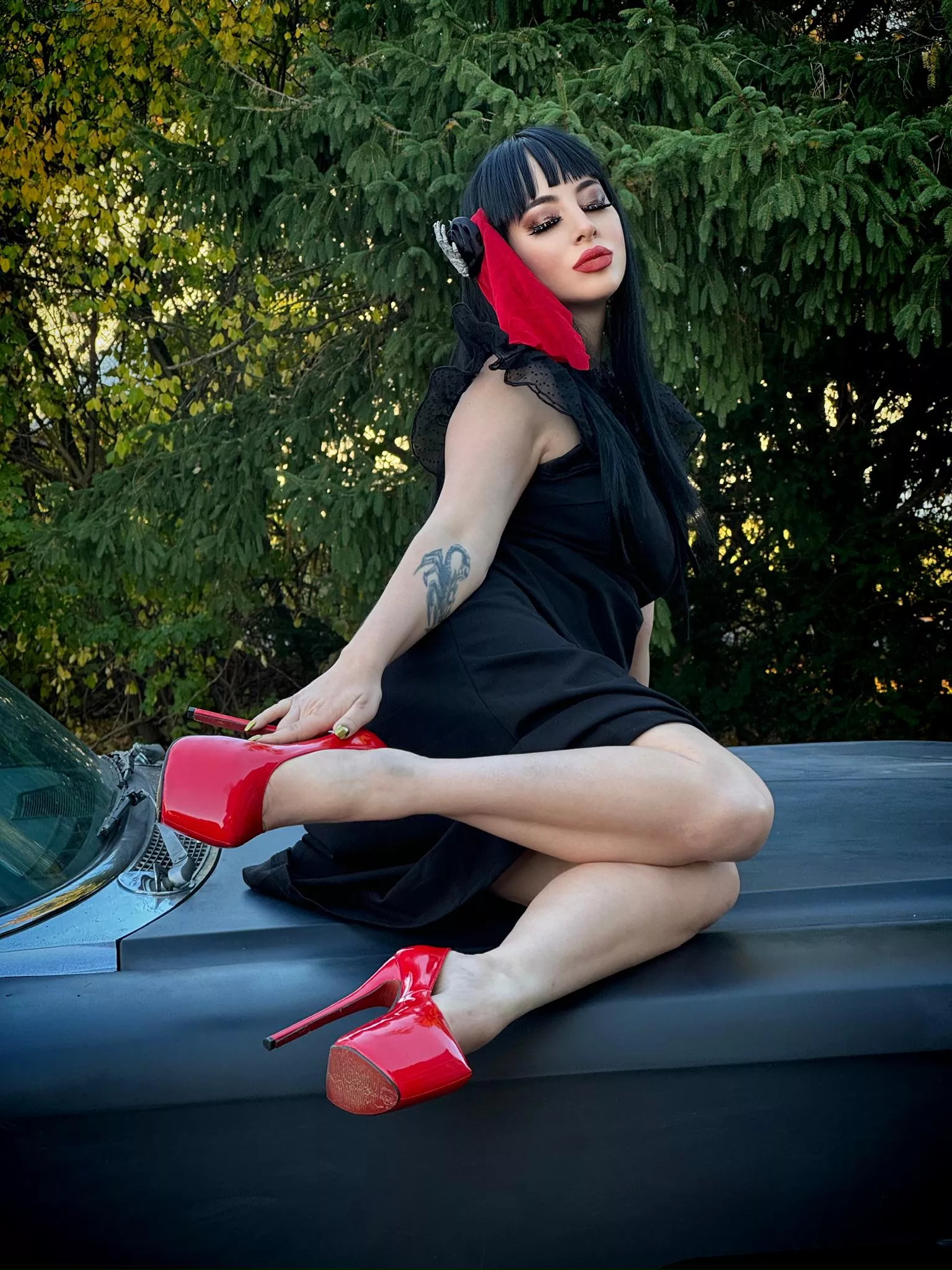 Spend your life in the pursuit of perfect submission. Begin by joining my fanclub.
