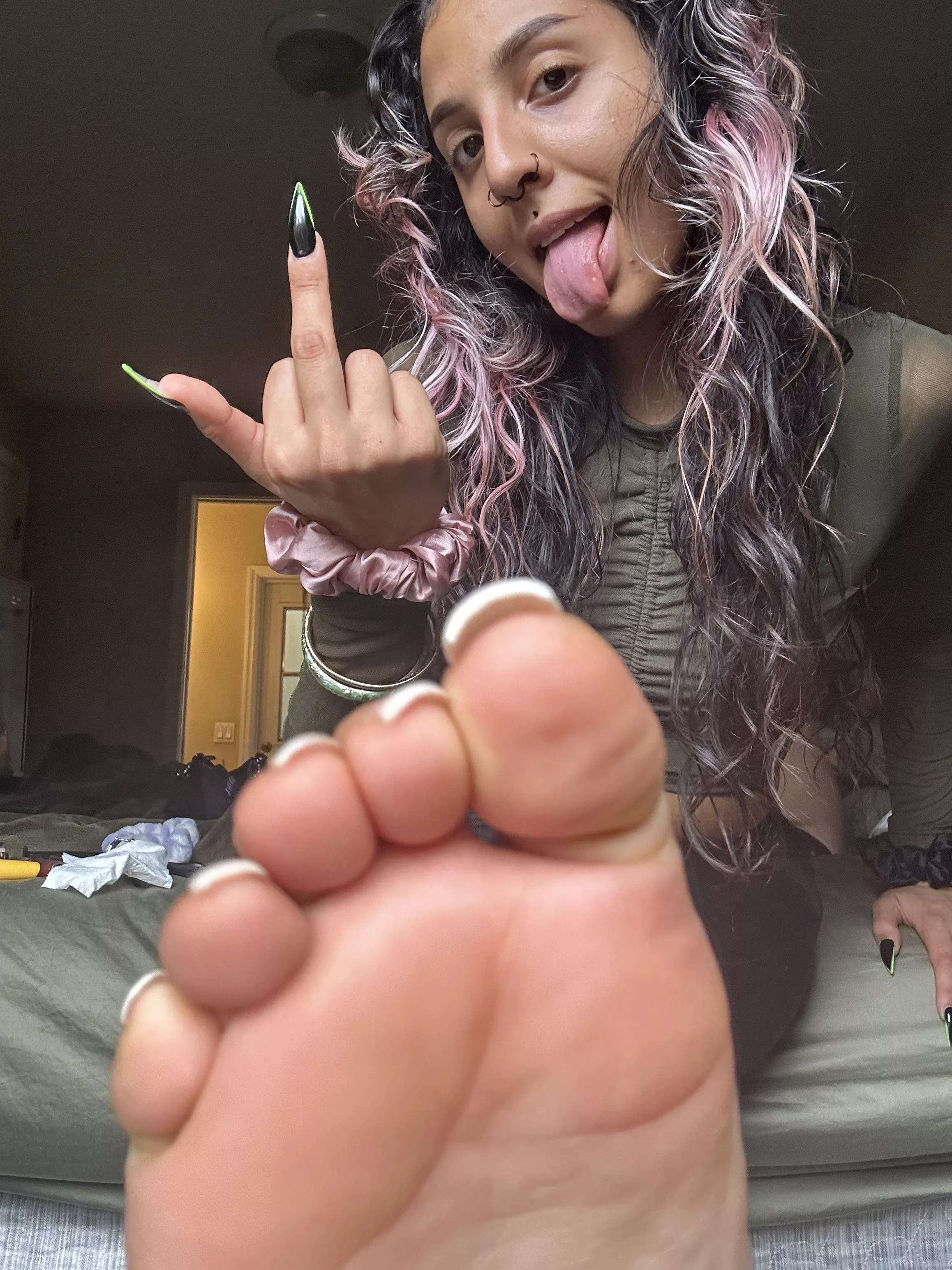 suck on my finger until you choke on it all as you dispense π§π suck on my finger until you choke on it all as you dispense π§π