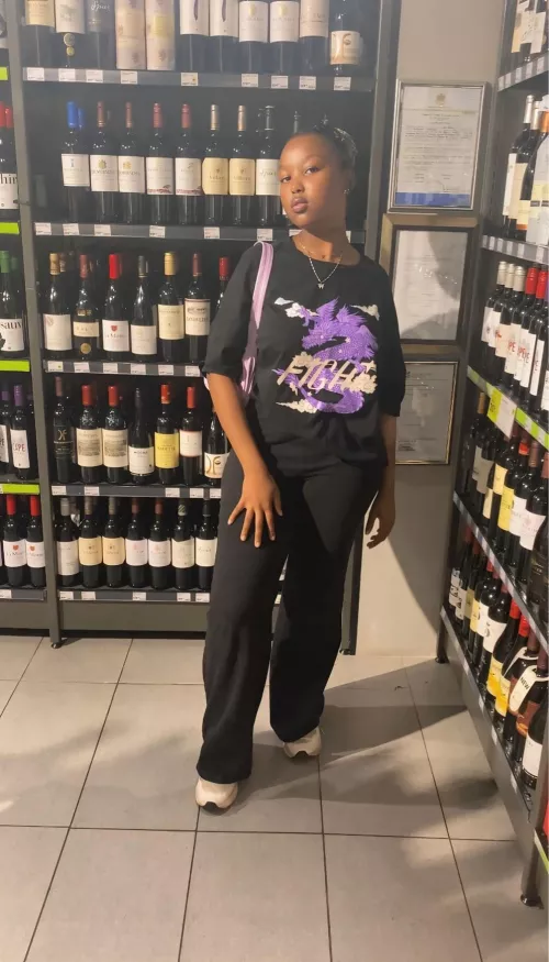 The domme urge to make them obsessed and drain their wallets🖤