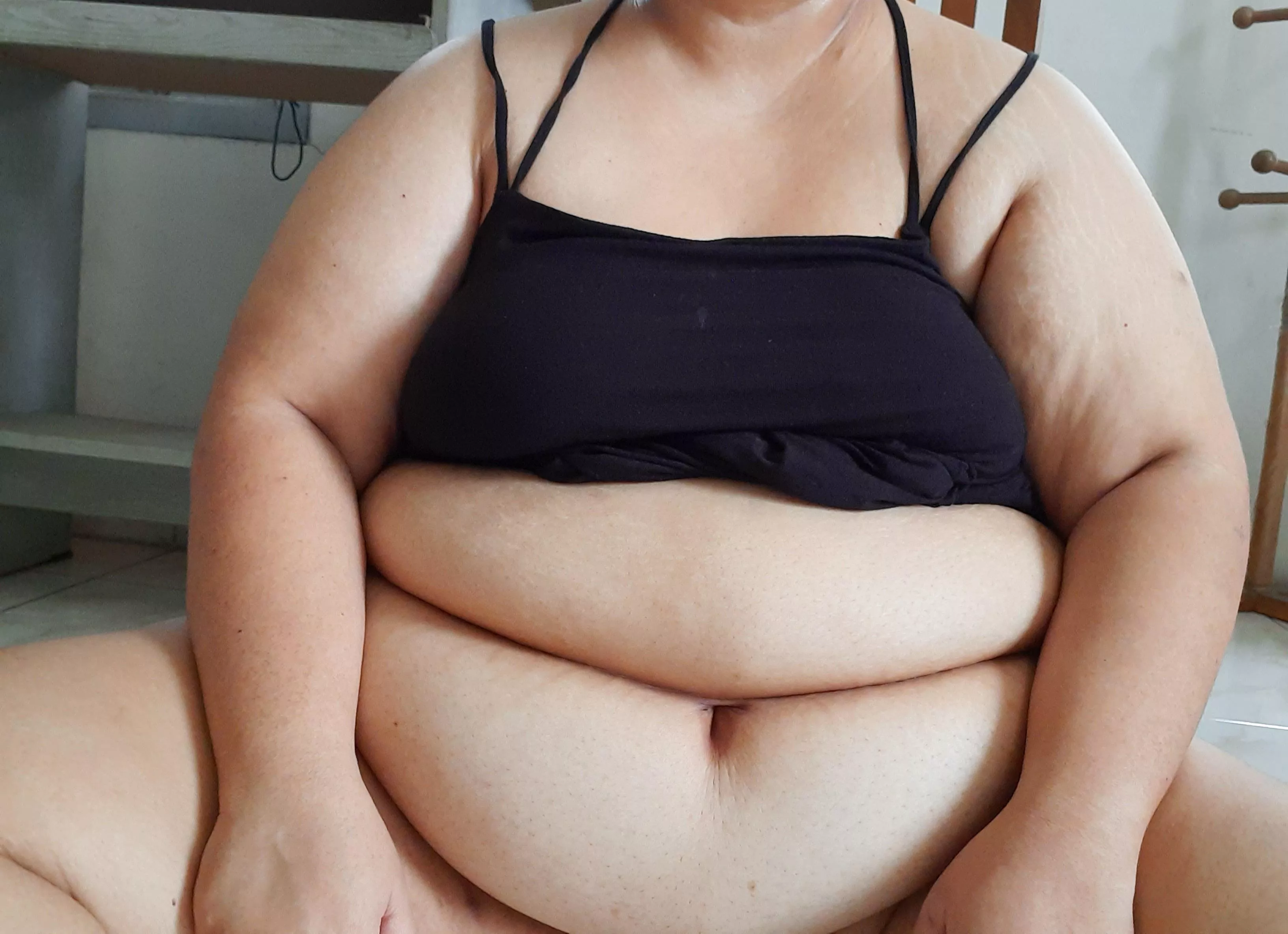 This belly need food