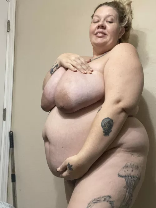 This pregnancy definitely has me supersized 