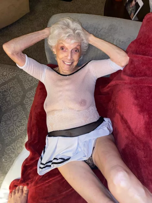 This was me (F85) after I got tricked and treated yesterday ;)