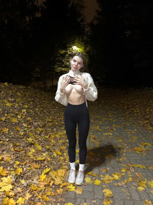 Today I want to show everyone who walks in this park 