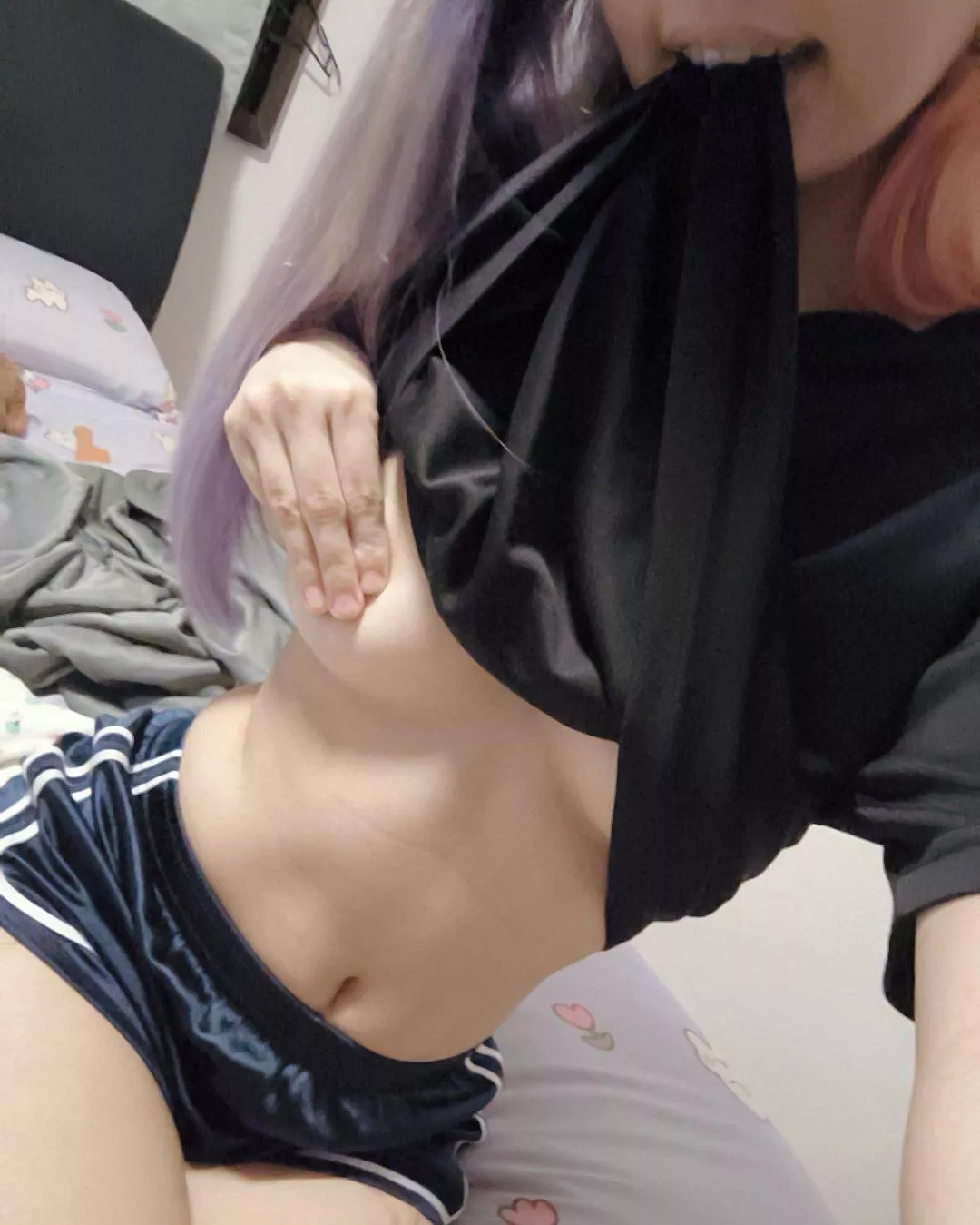 want to see the bottom-angle underboobs view too? ;) 