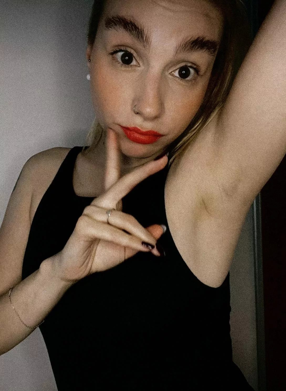 What goes through your mind when you see my armpit?