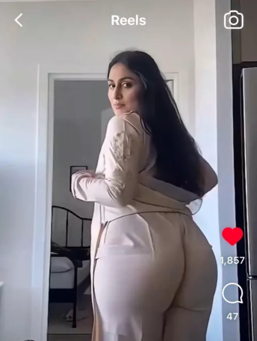 What’s her instagram id?