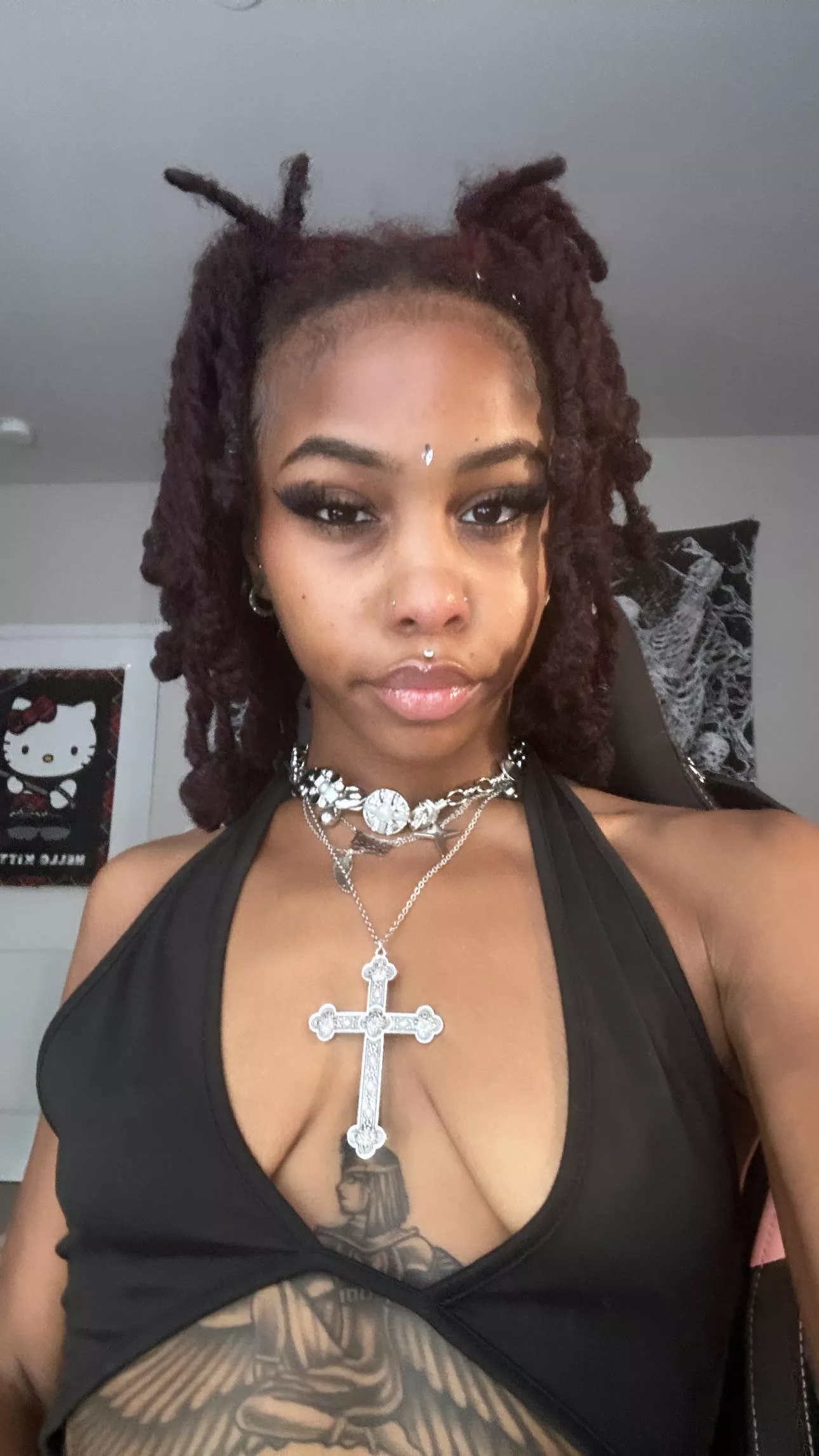 You love the financial control of a spoiled brat