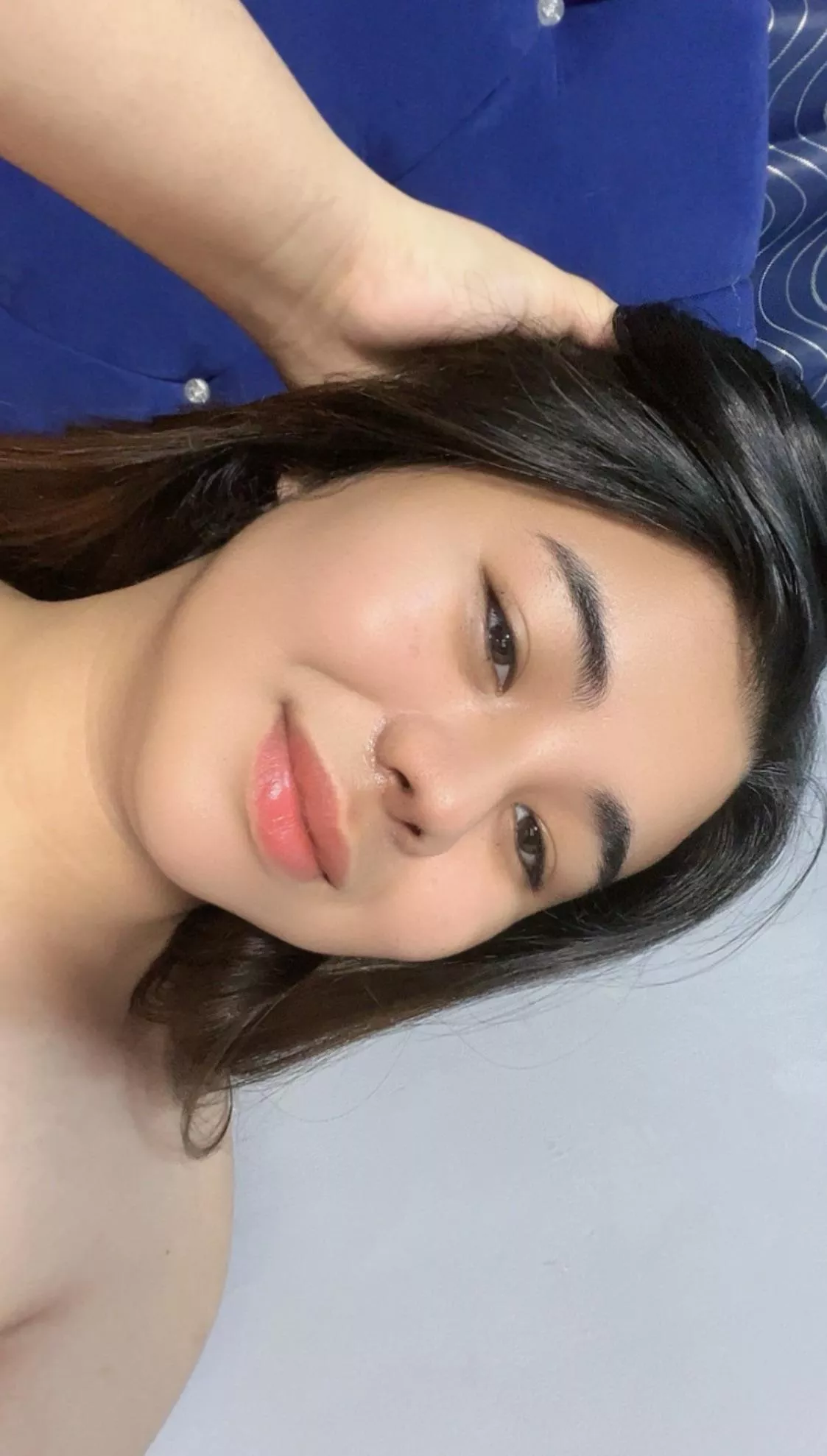 You wanna fuck my mouth and pussy