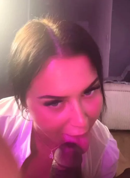 Your wife is lick this BBC..