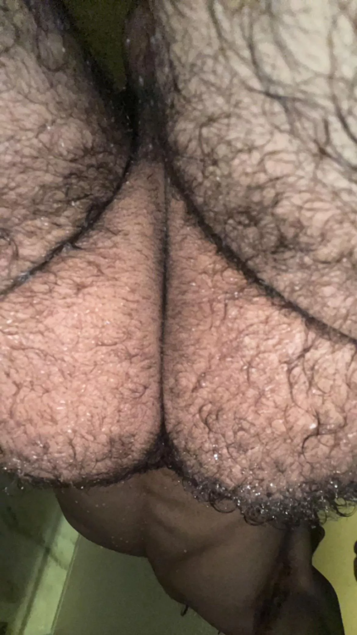 20 here, dms always open boys