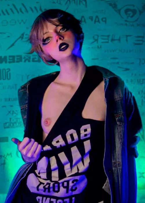 Alt girls have the sweetest puffies