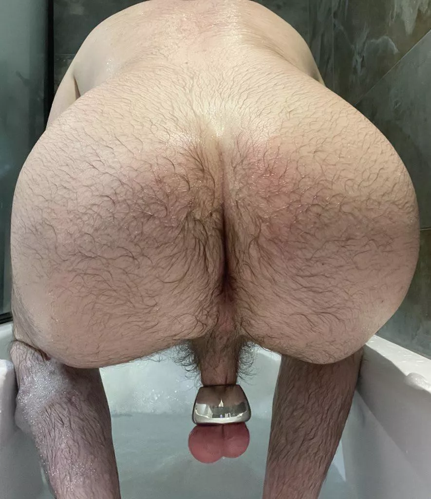 Another stretch in the tub