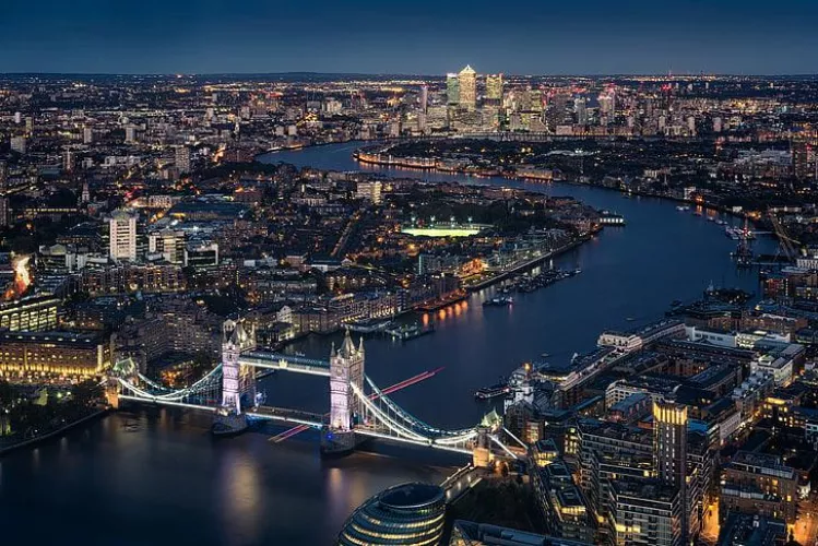 Any telugu [c] or [f] in or around London