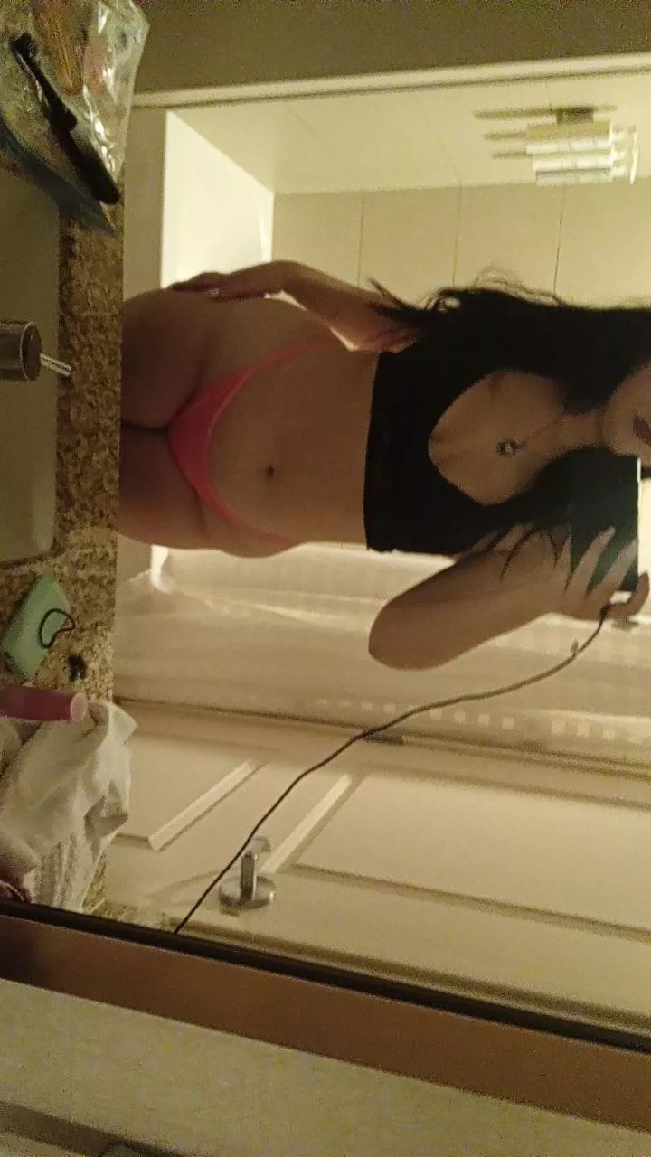 Do you like my big hips and ass?