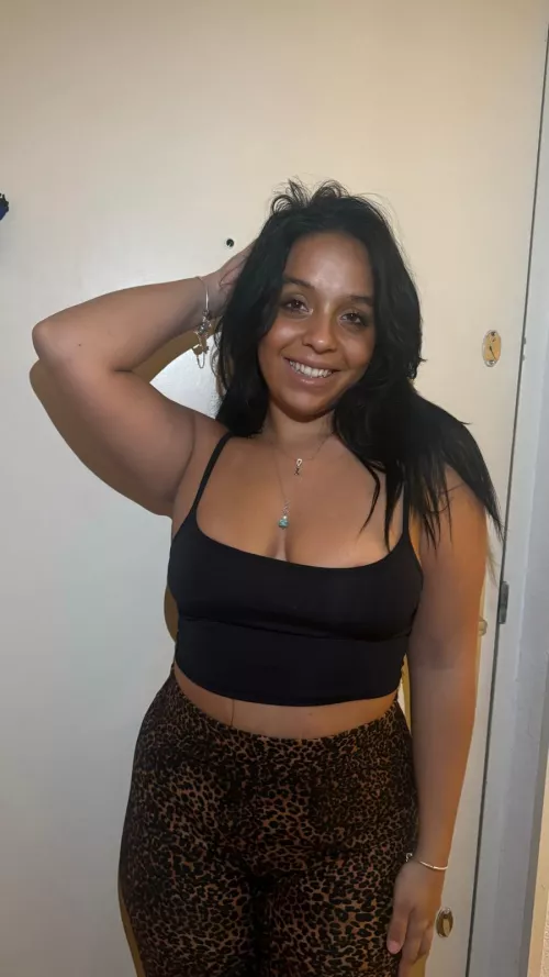 ⭐️GALADRIEL⭐️ Daddy I am very young to be alone, right?❤️❤️❤️