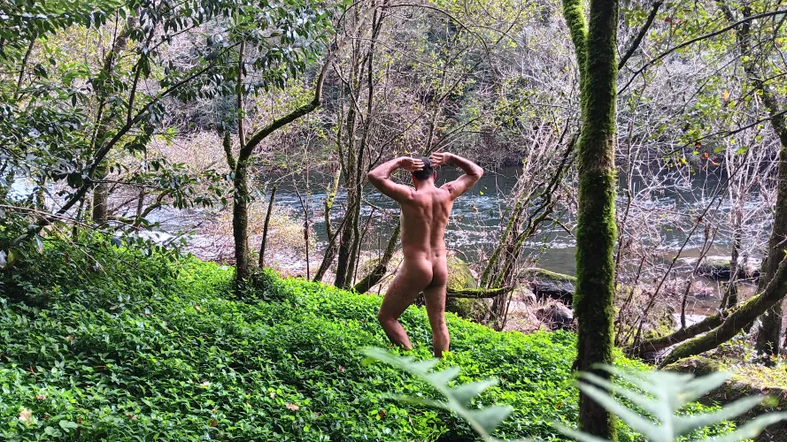 Green power in the river 