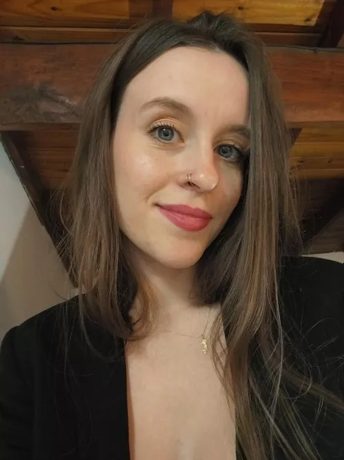 Hey today you're going to pay for my dinner and my hotel.. when I've had enough fun, maybe you'll get lucky and see me fuck daddy