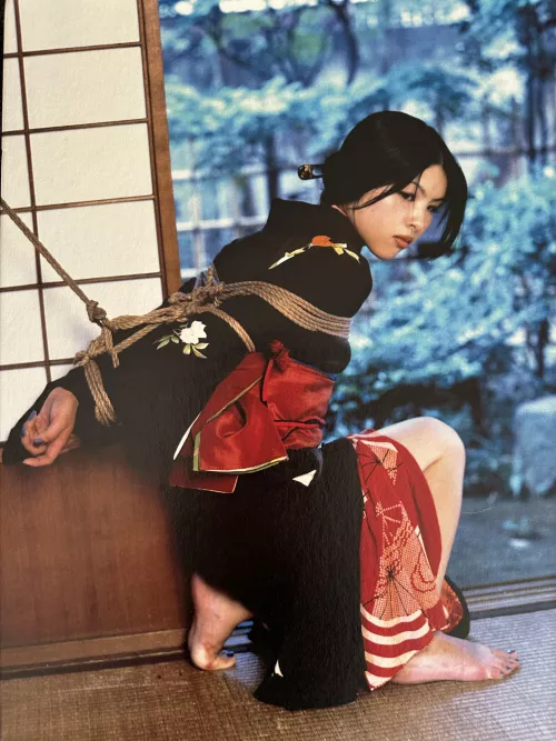 I love this shibari photo from Nobuyoshi Araki’s Bondage book