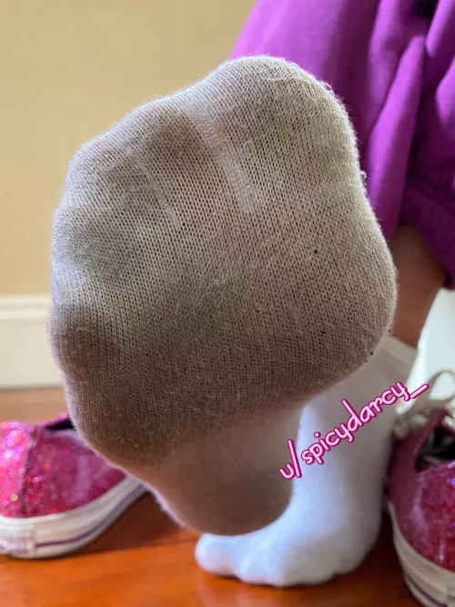 Take a big inhale and memorize the smell of my stinky socks [F]