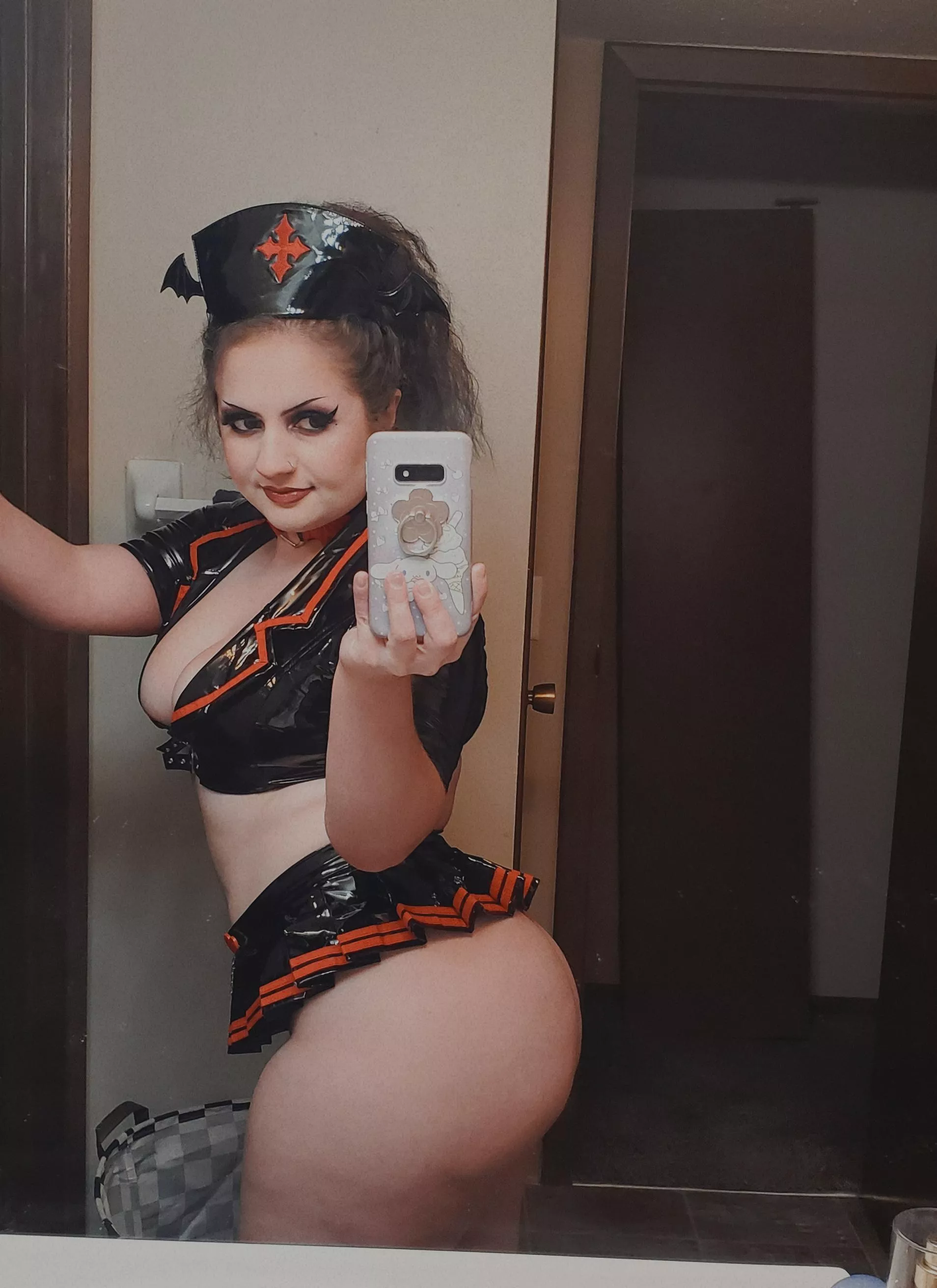 this succubus nurse wants to play with you ;)