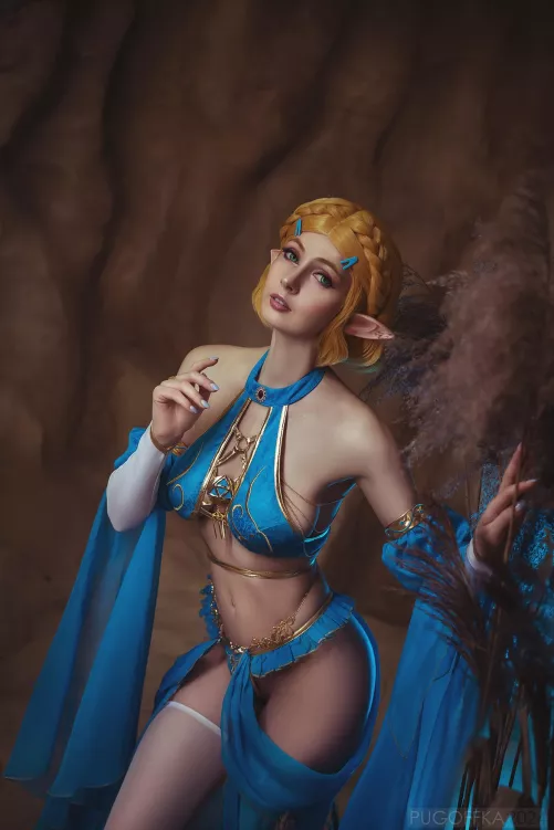 Zelda cosplay by BellatrixAiden