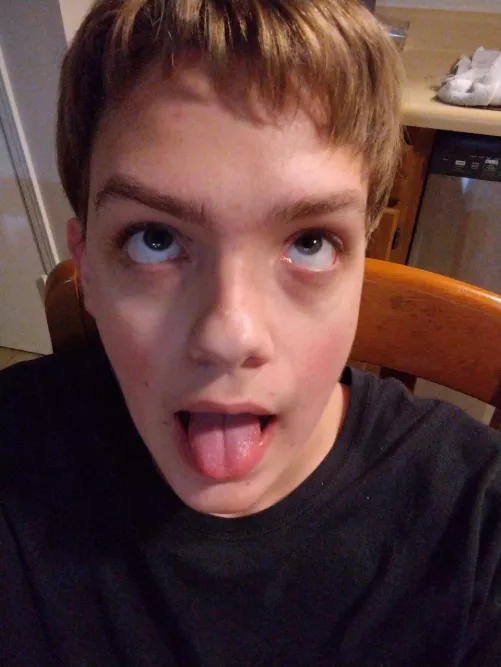 (18) Think you could put something big in there?