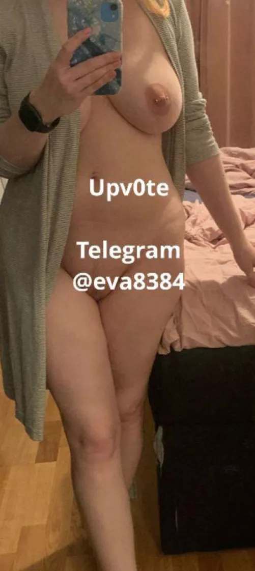 26[F4M] S'ending nudes to e'veryone who like this just because i'm horny