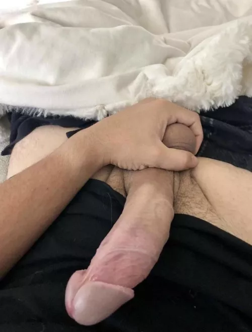 35 (M4F) Charlotte - attractive guy looking to lick some clean petite/skinny pussy. 🤷🏻‍♂️ can’t help my heart. 