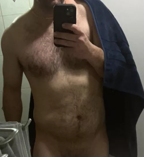 39 M4F/FM uncut bull looking to play Passaic County 