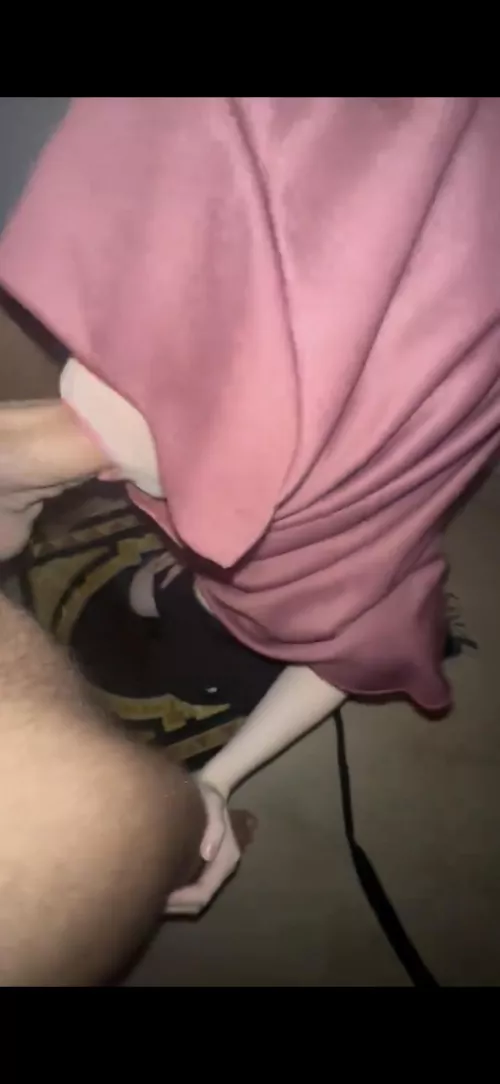 A snack before prayer 