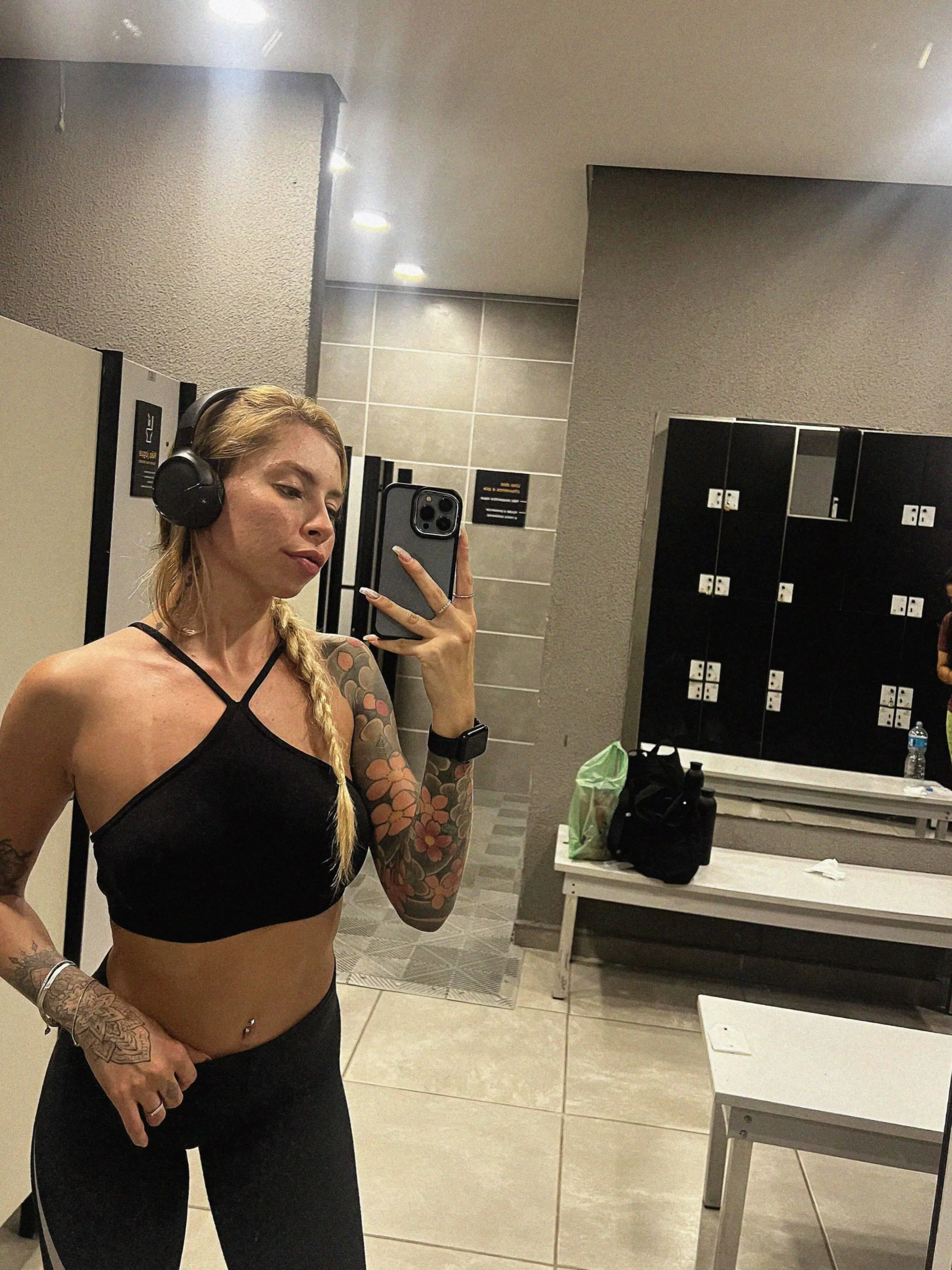 A wise choice today could mean a wild night ahead. 