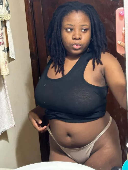 Accept the fact that I own your wallet🧚🏽‍♀️