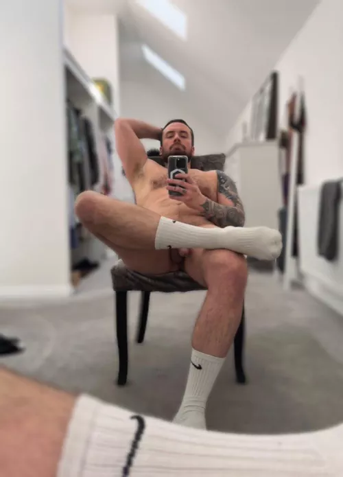 As a strong, white, superior Male……I expect to just be able to cash fuck your finances whenever i want. This isn’t a transaction. You get nothing in return. 