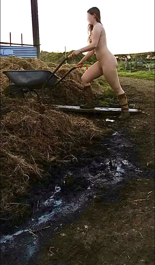 At work on the farm … as long as I’m busy I don’t get cold 