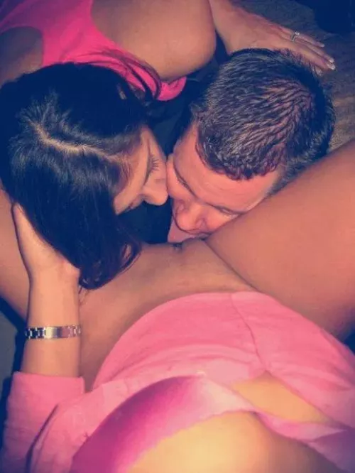 Bottom is occupied by a couple now😈