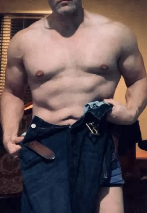 Bull seeking SJ cuck couple 