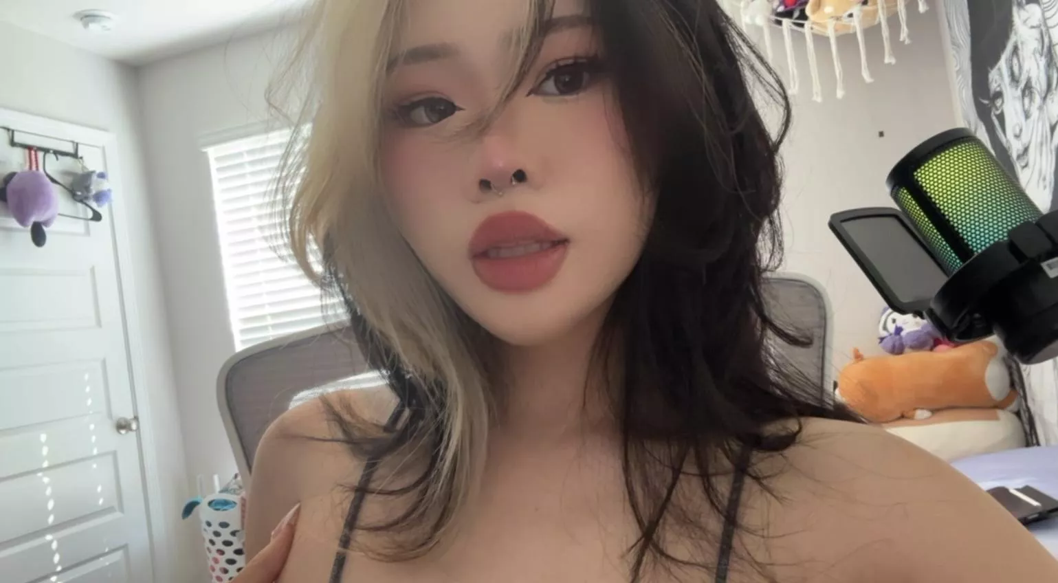 can I be your little stress reliever?