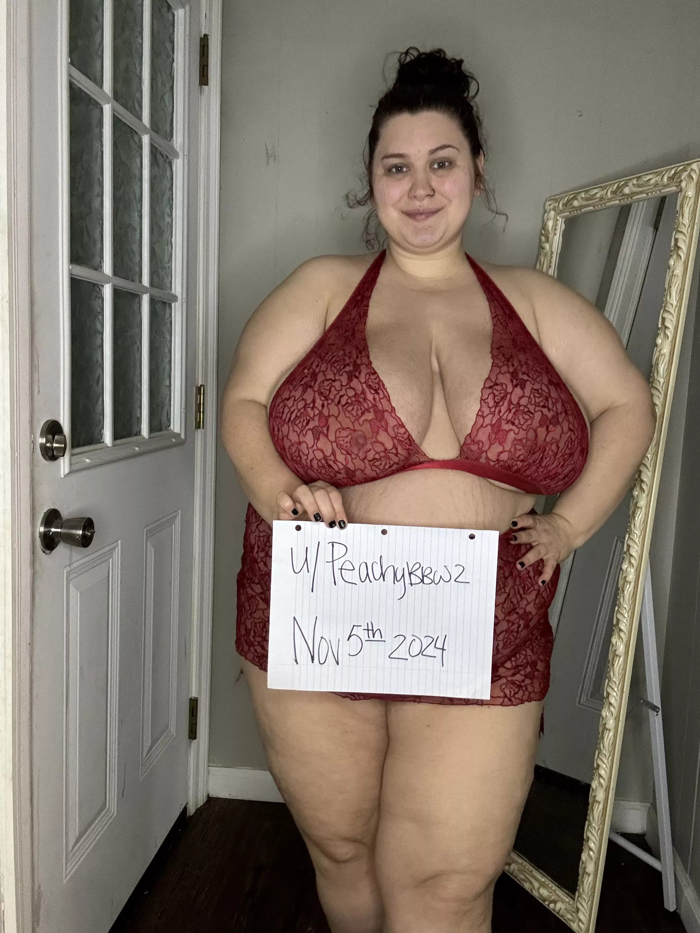 Come enjoy a sexy slut like me tonight. 