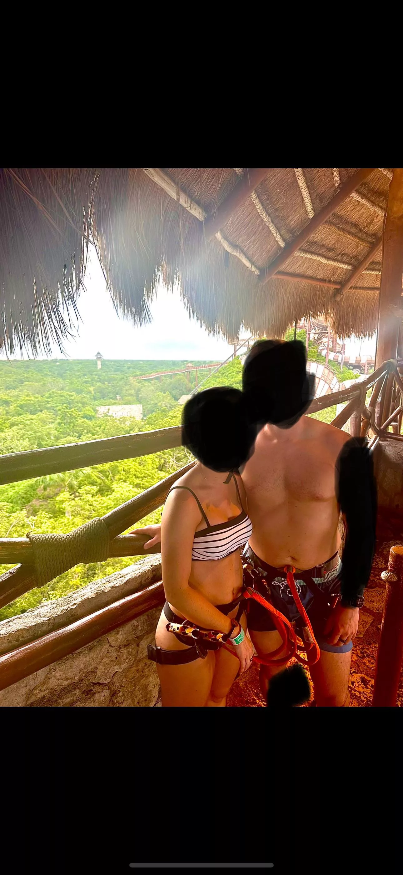 Coming to Vegas tomorrow - Sunday.  Looking for LS clubs or venues, pool parties. Any info appreciated. [Mf4mf]