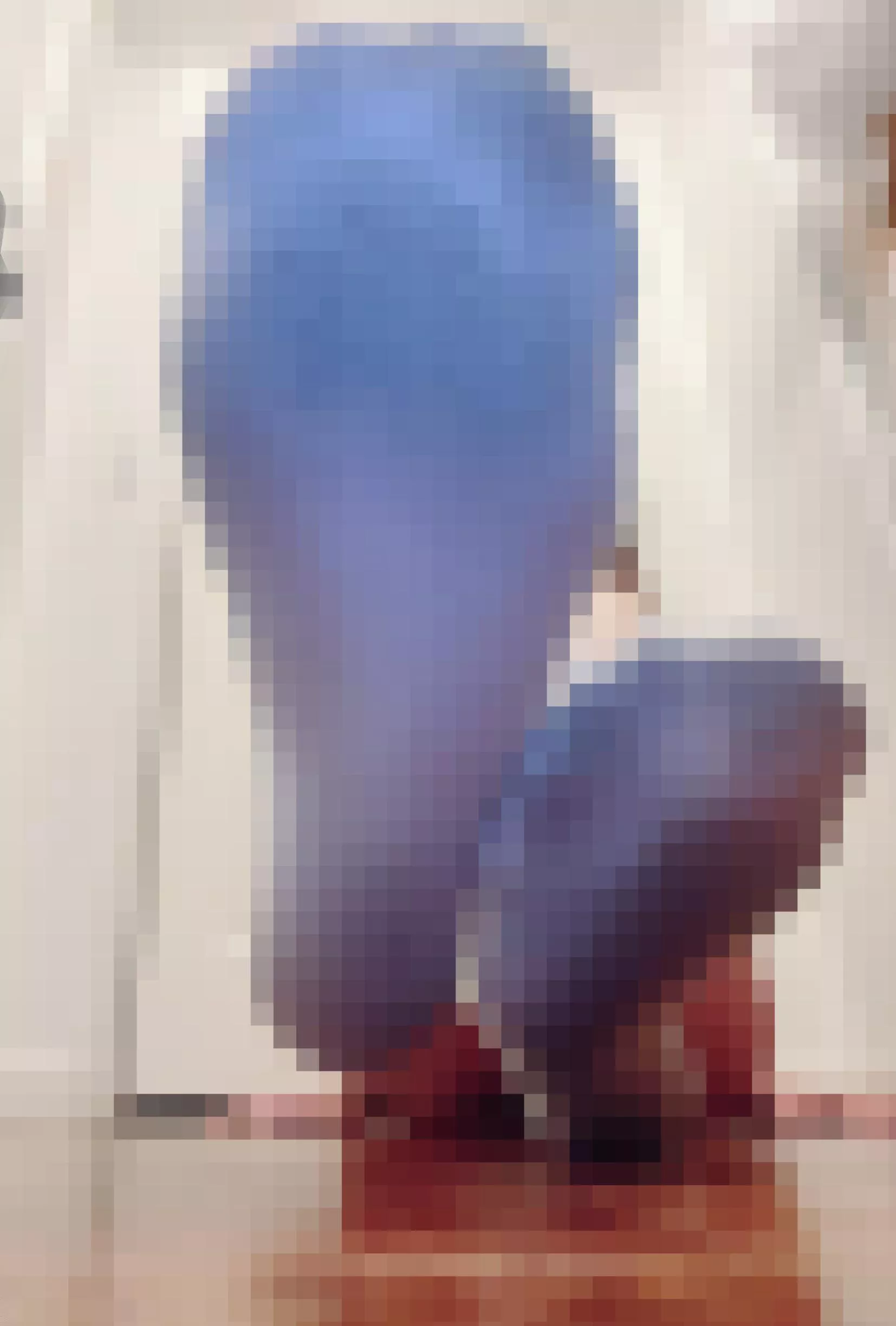 Day 31 of Socktober - let’s end this month with some dirty socks on your face 🧦