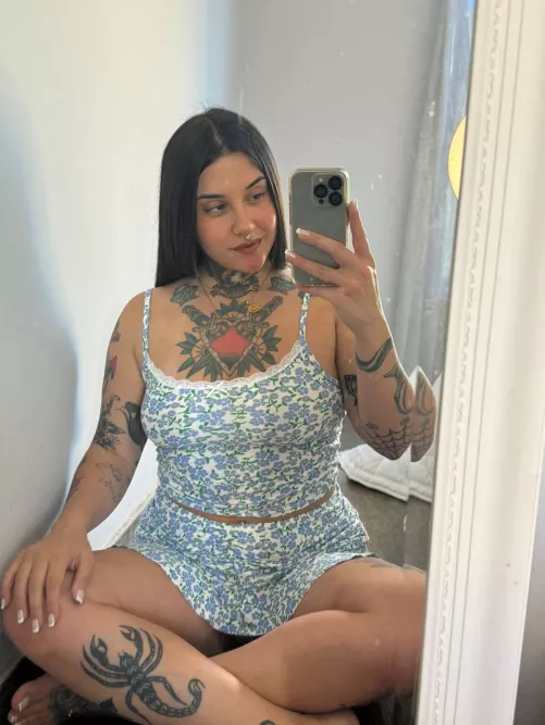 Do you like my bed outfit?