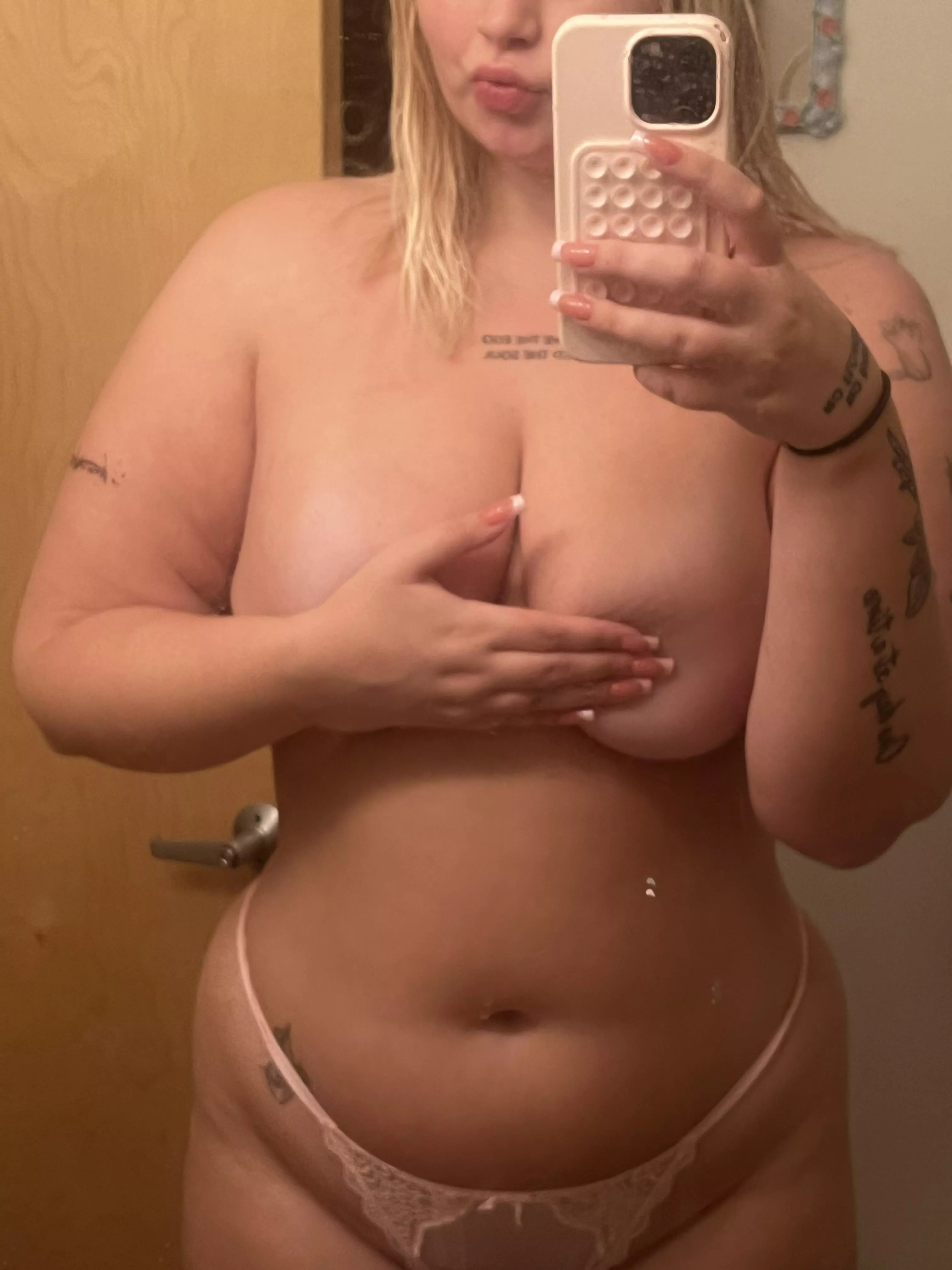 Do you like thick girls?