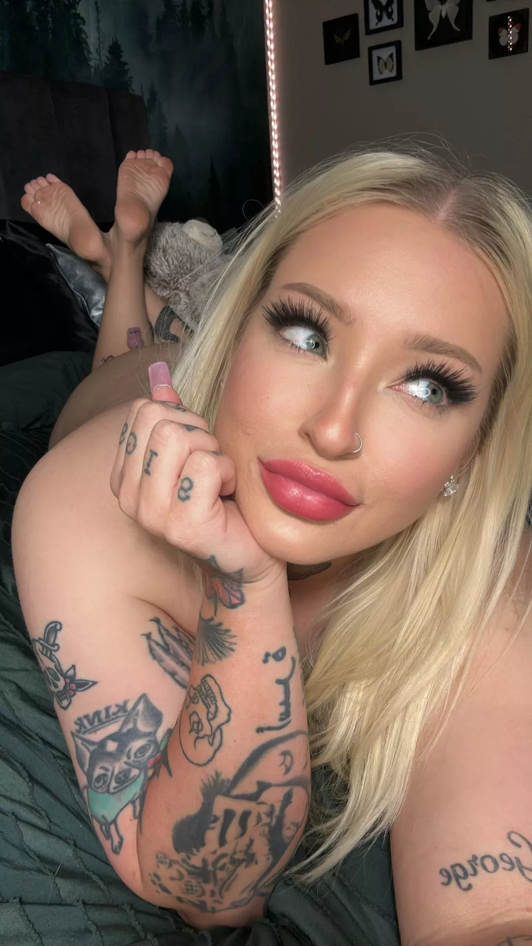 Do you want to check my tattos?