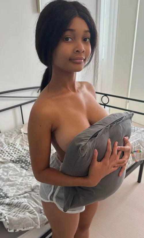 Don't you want to end your day with some fun with me