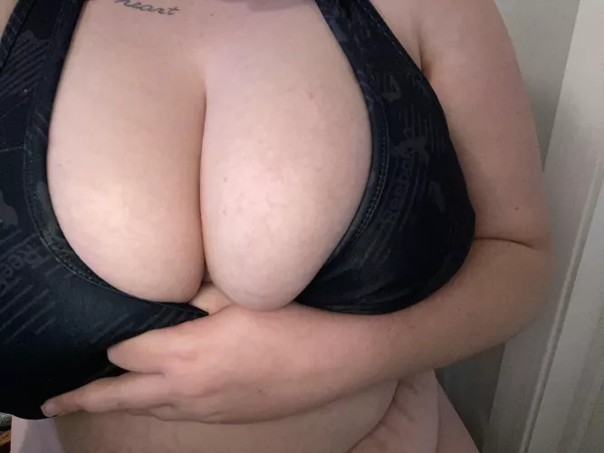 Don’t you wish you had these all up in your face 