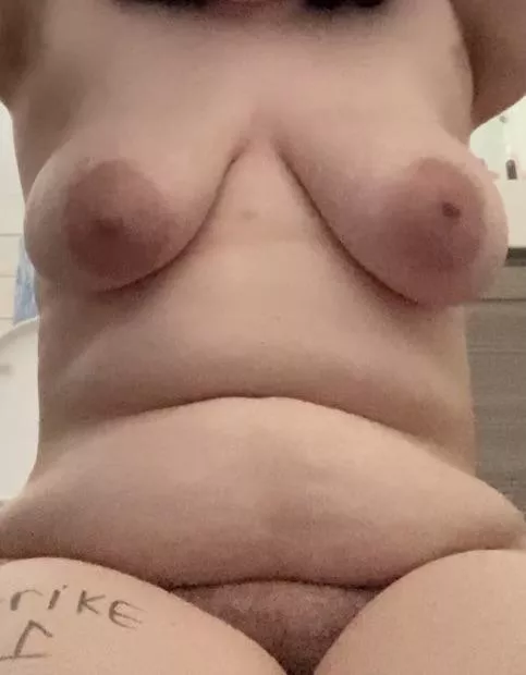 F20 looking to be sold into the sex trade 