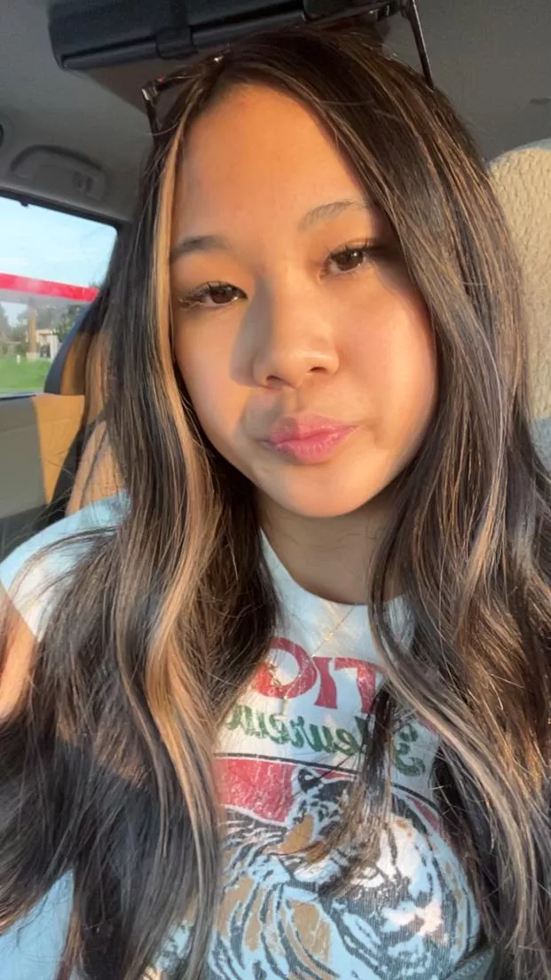 golden glow kinda day 🌅