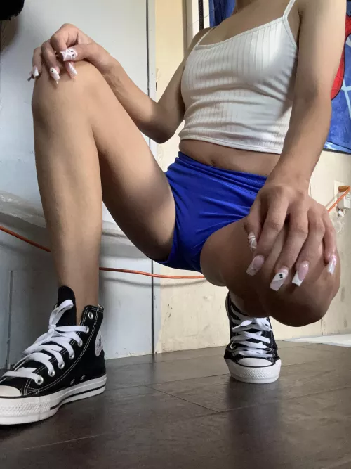 Hi I’m Rae 💕 just wana be your gym slut 💕